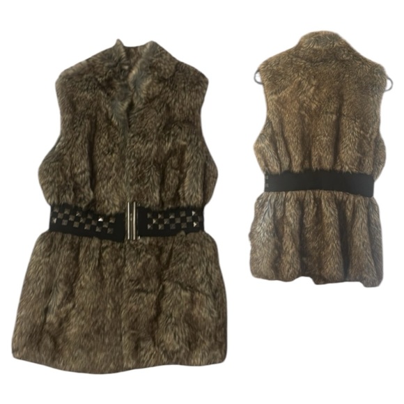 Gianni Bini Jackets & Blazers - Gianni Bini vintage Faux Fur Vest size SMALL
